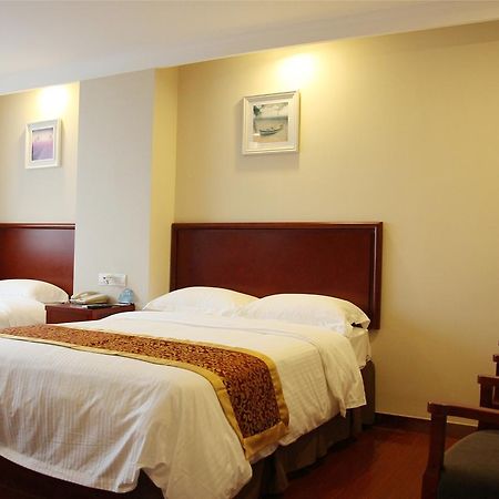 Greentree Inn Shandong Jinan Gaoxin District South Gongye Road Middle Aoti Road Express Hotel מראה חיצוני תמונה