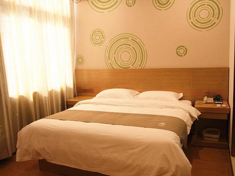 Greentree Inn Shandong Jinan Gaoxin District South Gongye Road Middle Aoti Road Express Hotel מראה חיצוני תמונה