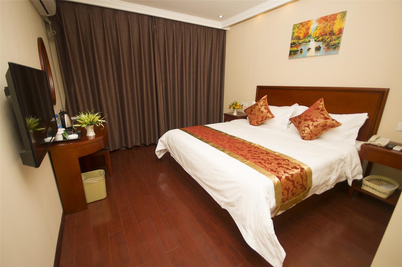 Greentree Inn Shandong Jinan Gaoxin District South Gongye Road Middle Aoti Road Express Hotel מראה חיצוני תמונה