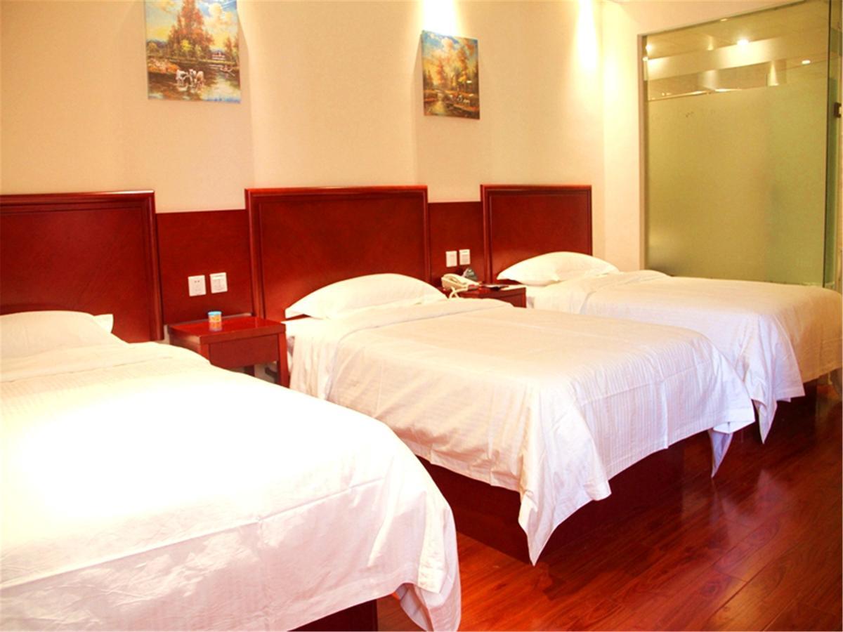 Greentree Inn Shandong Jinan Gaoxin District South Gongye Road Middle Aoti Road Express Hotel מראה חיצוני תמונה