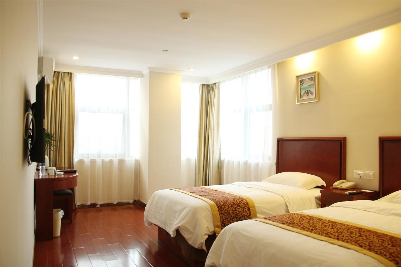 Greentree Inn Shandong Jinan Gaoxin District South Gongye Road Middle Aoti Road Express Hotel מראה חיצוני תמונה